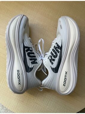 Nike Vomero Plus ‘Run pack’ in Men’s 8.5